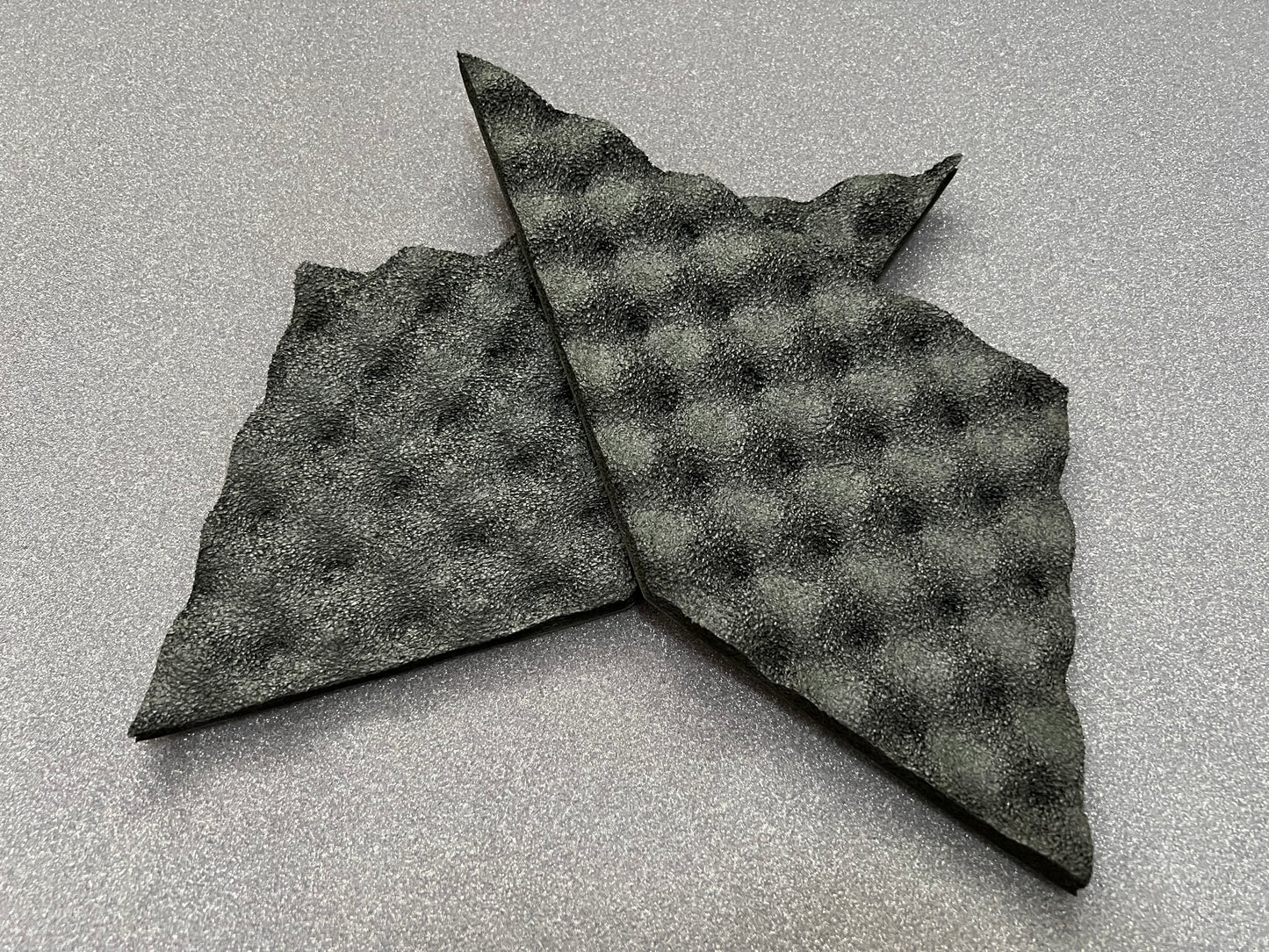 Mirror triangle insulation